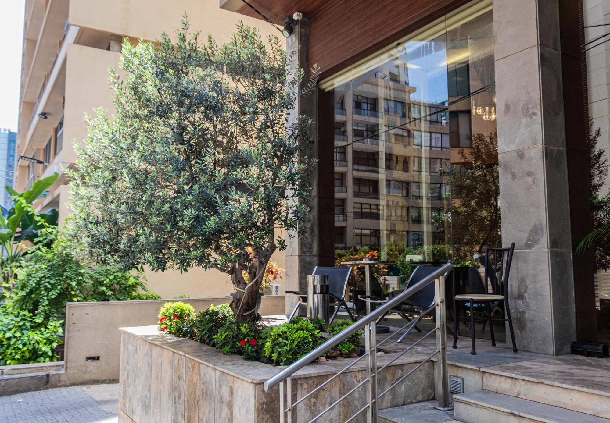 Britannia Suites Beirut Ngoại thất bức ảnh
