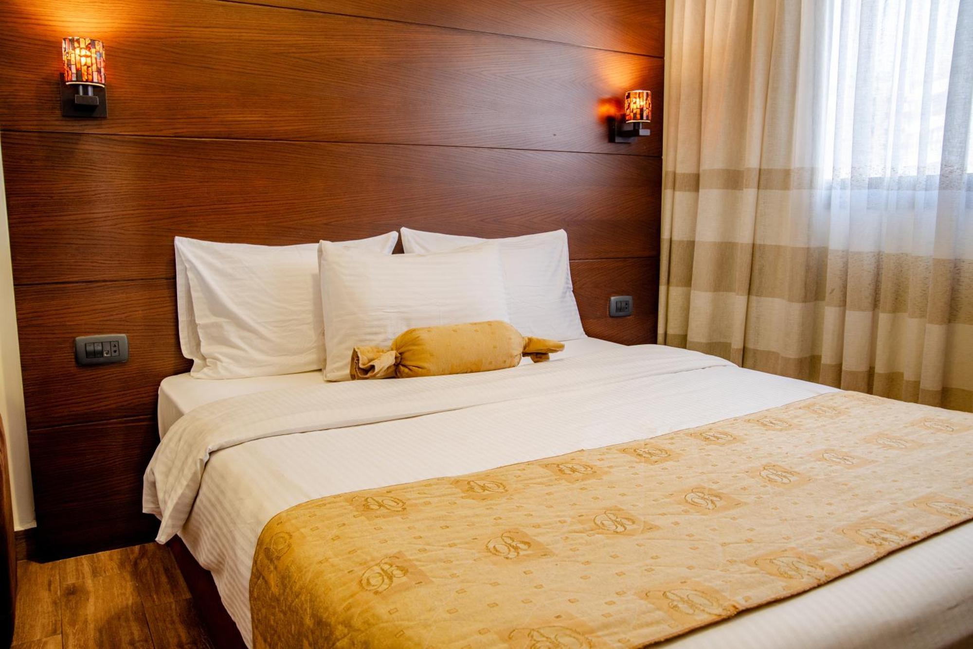 Britannia Suites Beirut Ngoại thất bức ảnh