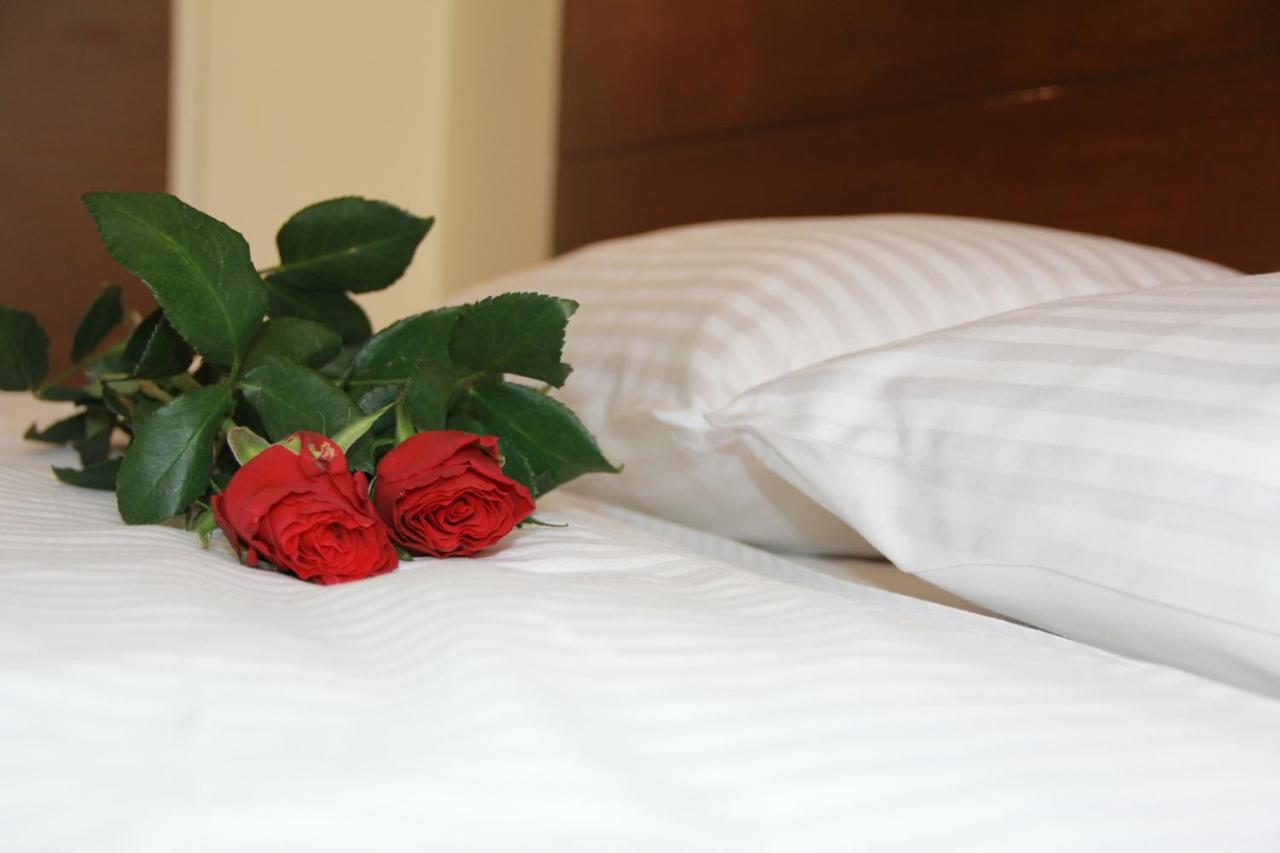 Britannia Suites Beirut Ngoại thất bức ảnh